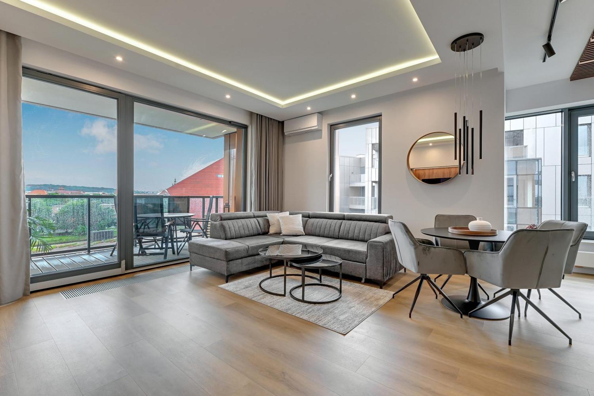 Brabank Riverside - Sauna, Business & Gym By Downtown Apartments グダニスク エクステリア 写真