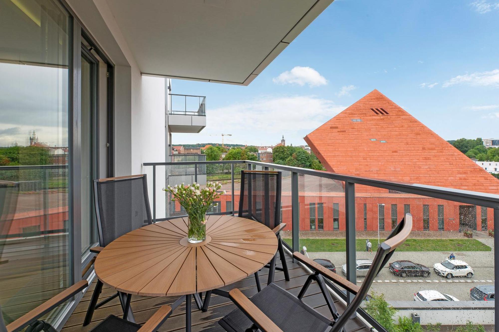 Brabank Riverside - Sauna, Business & Gym By Downtown Apartments グダニスク 部屋 写真