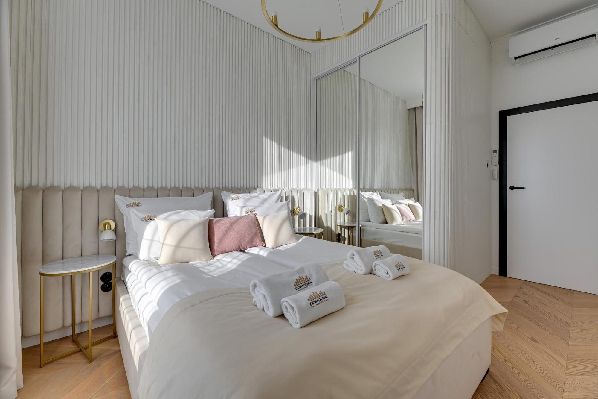 Brabank Riverside - Sauna, Business & Gym By Downtown Apartments グダニスク エクステリア 写真