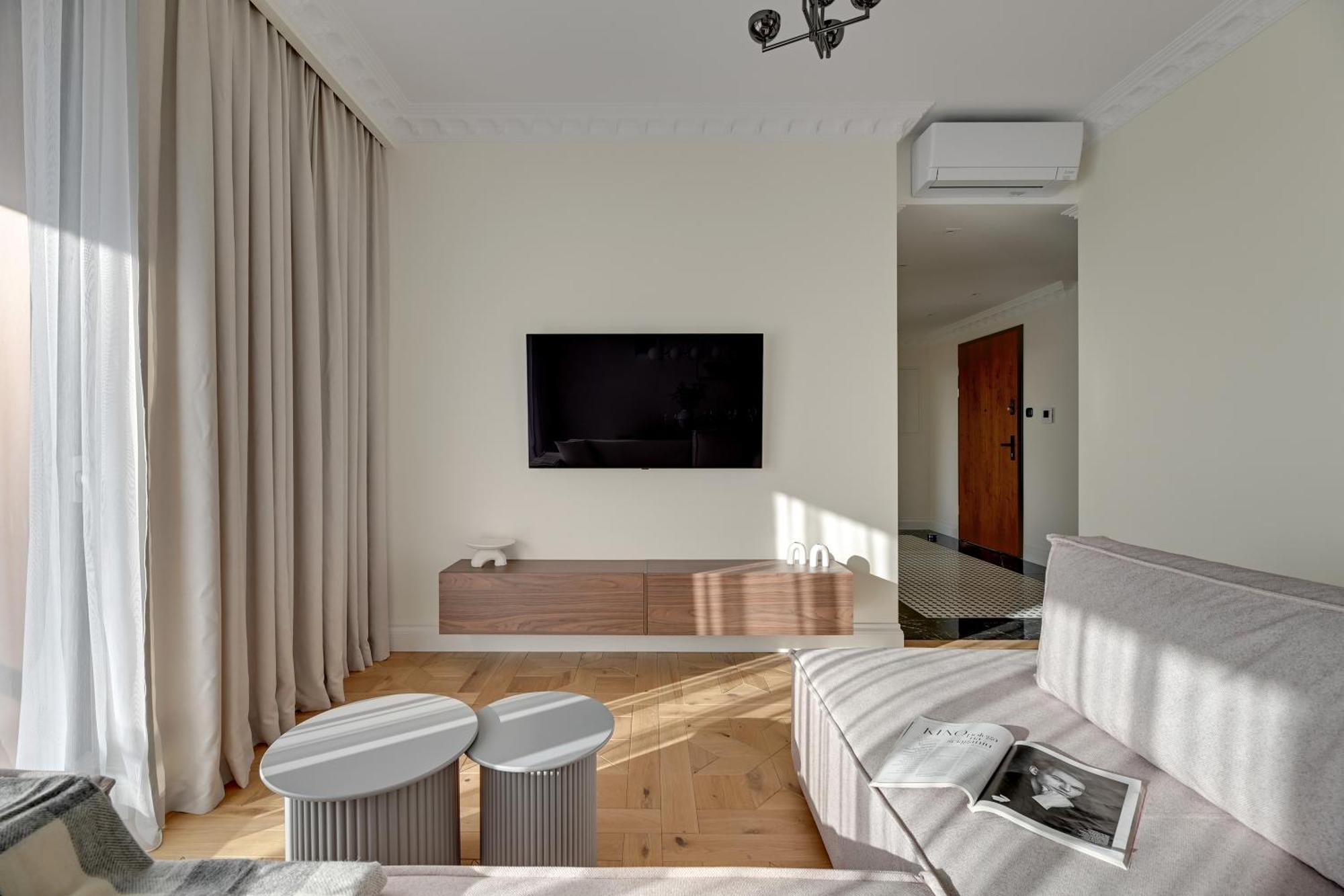 Brabank Riverside - Sauna, Business & Gym By Downtown Apartments グダニスク 部屋 写真